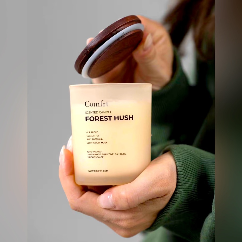 Comfrt Forest Hush Stress Relief Candle